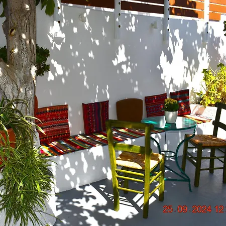 Mannas House 2 Ferienhaus Émbonas