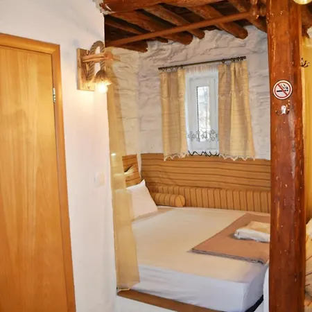 Mannas House 2 Semesterbostad