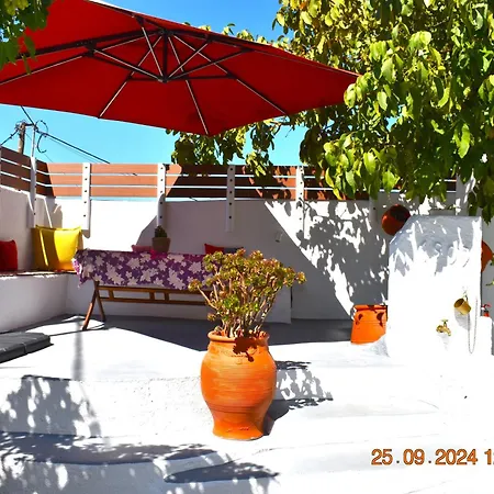 Mannas House 2 Émbonasz